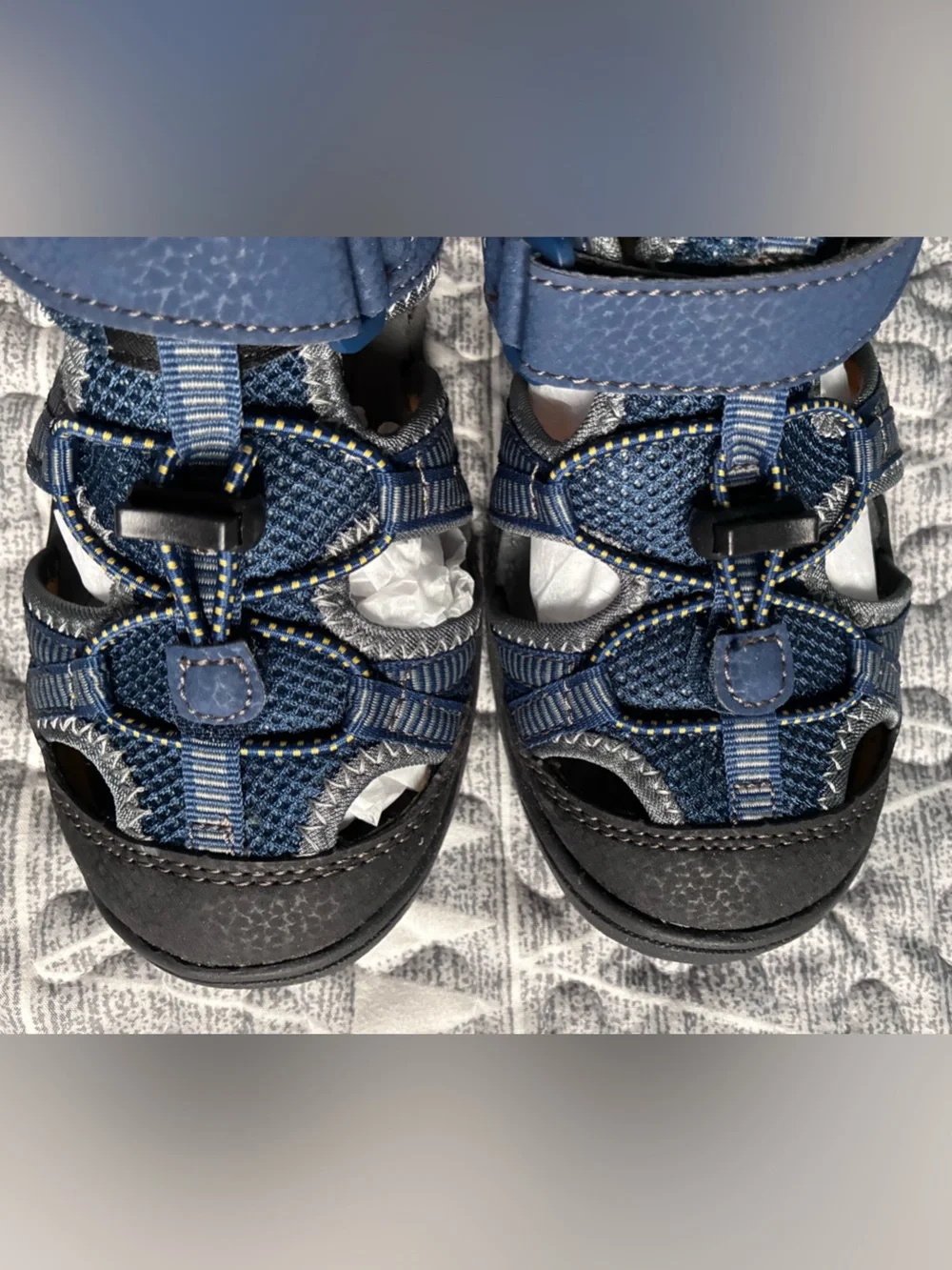 Sonoma Summer Sandals Size 2 Medium NWOT